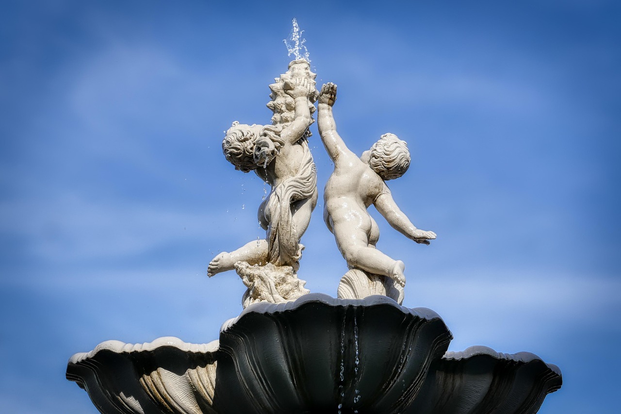 Angel, fountain, water — Casino Wildz - Suomen Parhaat Rahapelit 2021