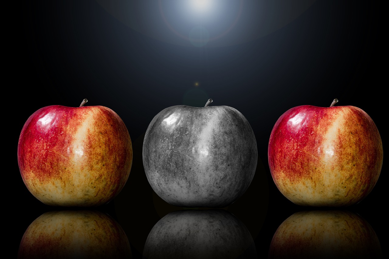 Apple, fruit, selection — Experience the Full Potential of Ledger Live Wallet