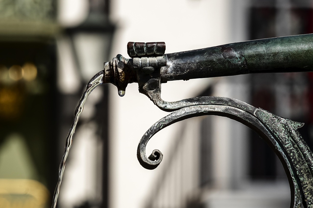 Fountain, water, flow — Unleashing the Power of Jupiter Swap for Crypto Traders